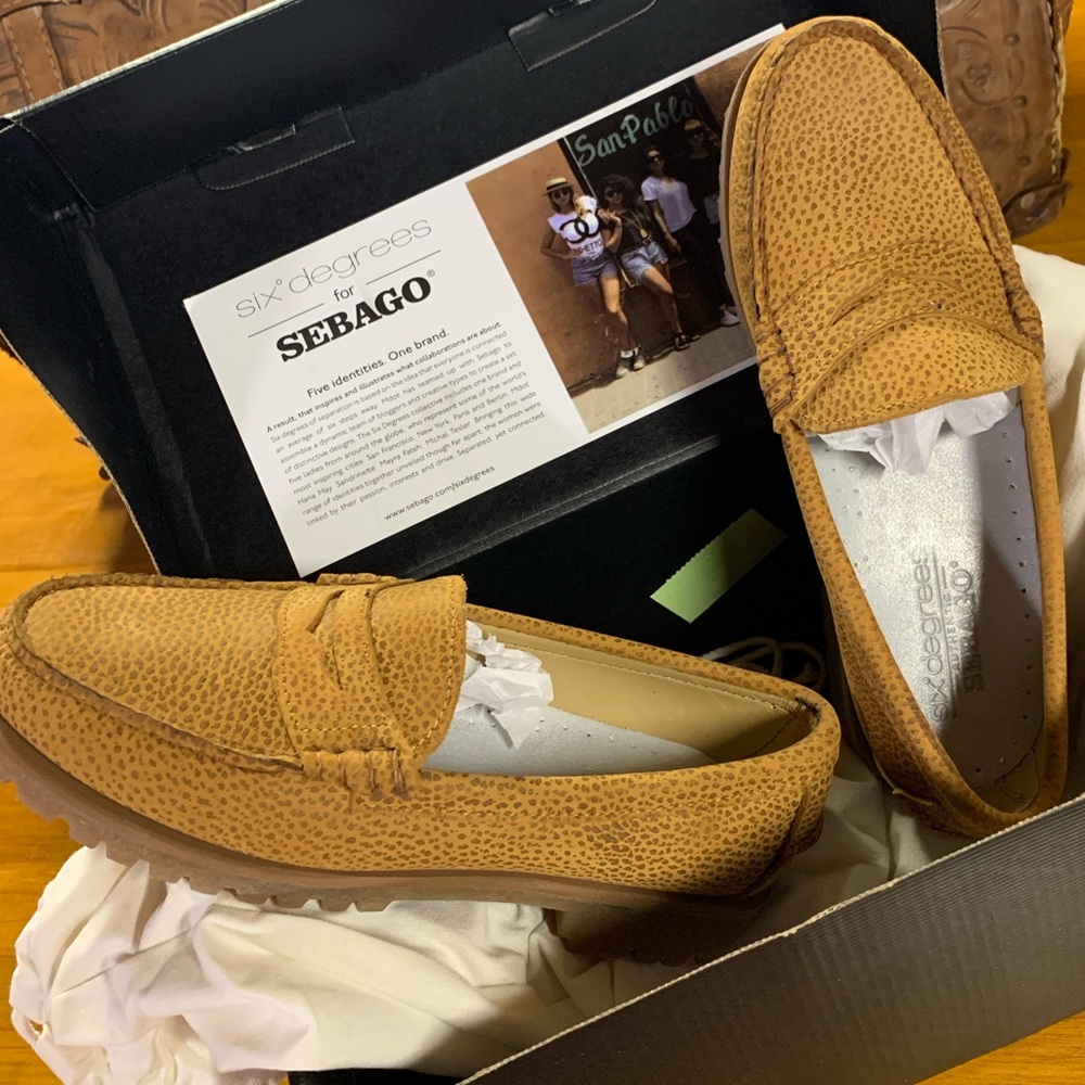Sebago Leather Loafers, Madison Wheat 7.5 NEW in box